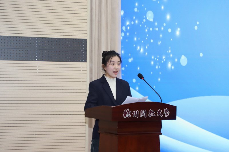 日出水了啊快点使劲动态图