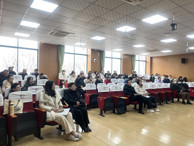 日出水了啊快点使劲动态图