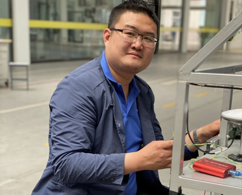 日出水了啊快点使劲动态图