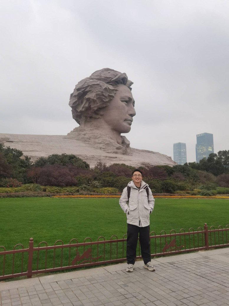 日出水了啊快点使劲动态图