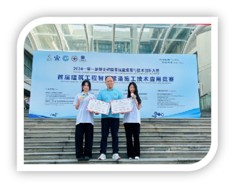 日出水了啊快点使劲动态图