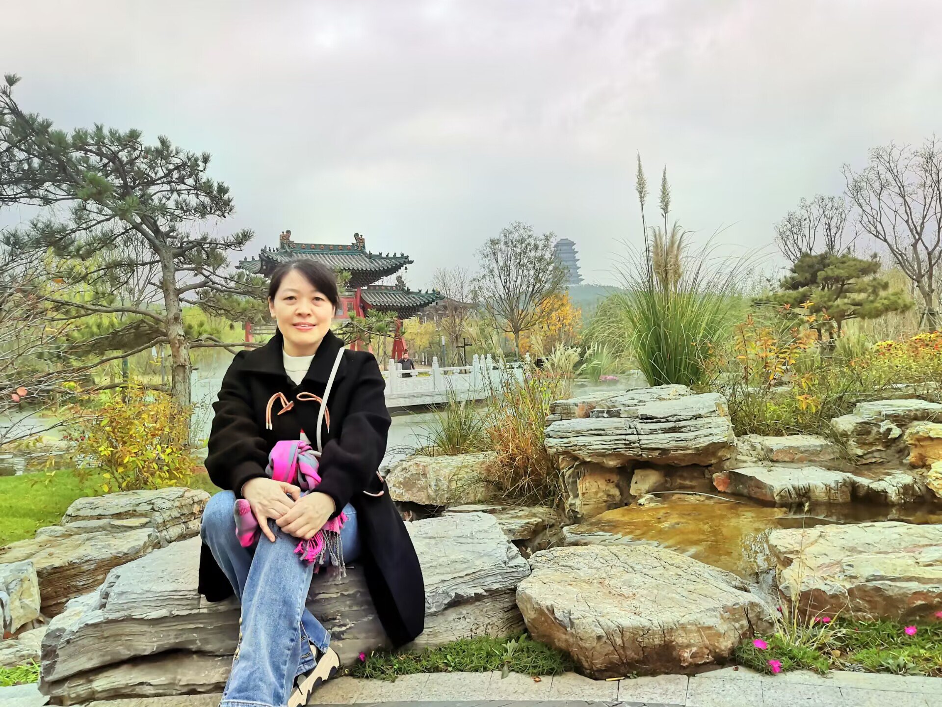 日出水了啊快点使劲动态图