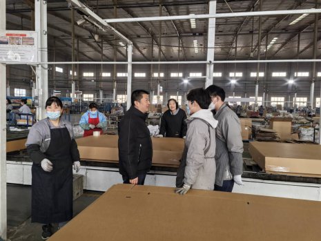 日出水了啊快点使劲动态图