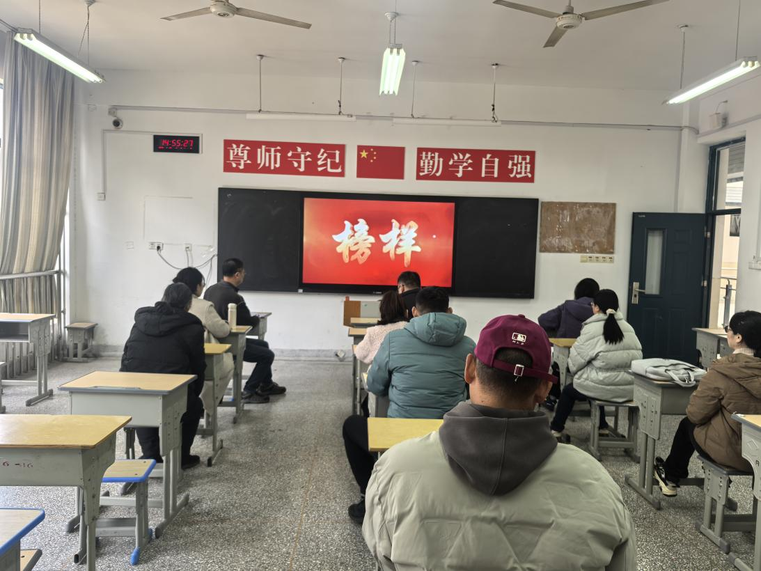 日出水了啊快点使劲动态图