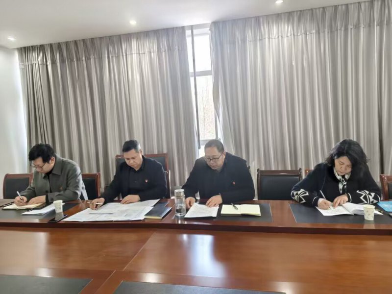 日出水了啊快点使劲动态图