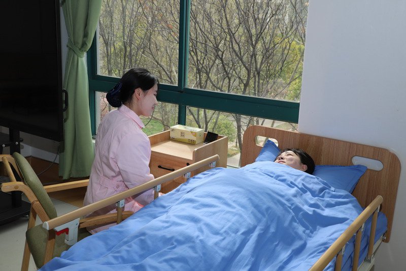 日出水了啊快点使劲动态图