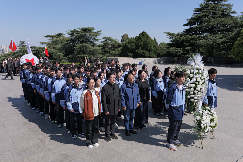 日出水了啊快点使劲动态图