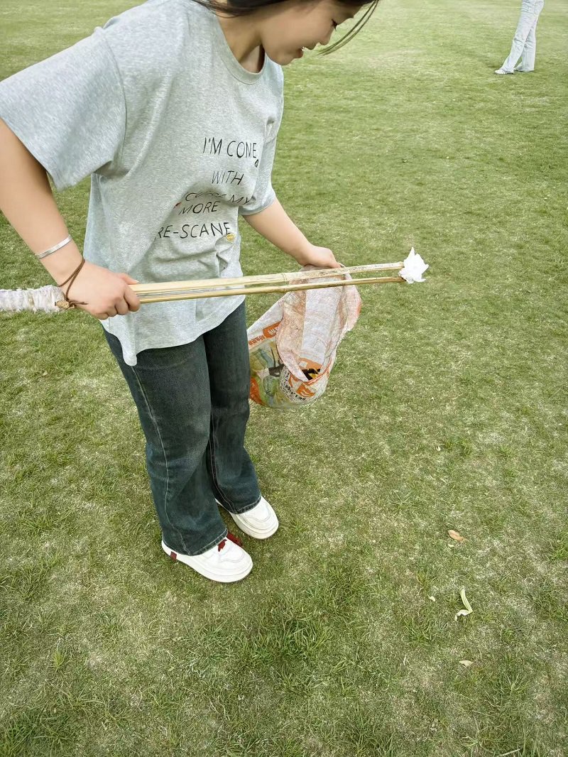日出水了啊快点使劲动态图