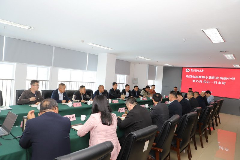 日出水了啊快点使劲动态图