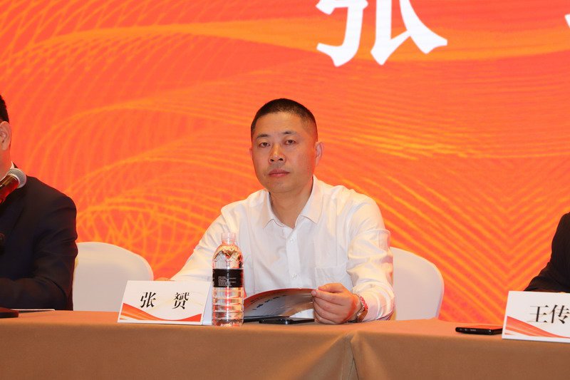 日出水了啊快点使劲动态图