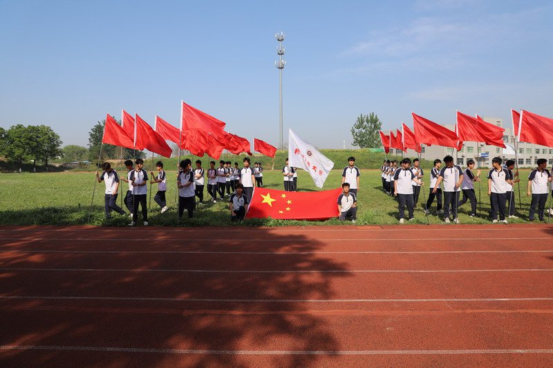 日出水了啊快点使劲动态图