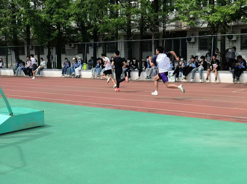 日出水了啊快点使劲动态图