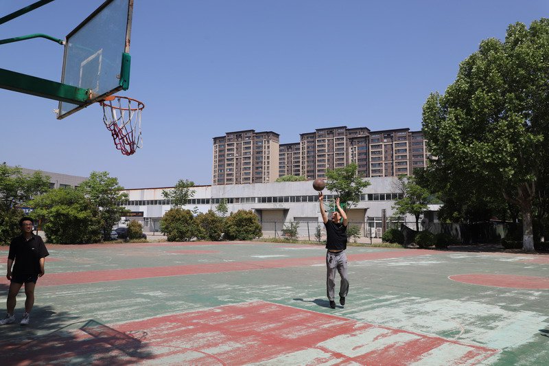 日出水了啊快点使劲动态图