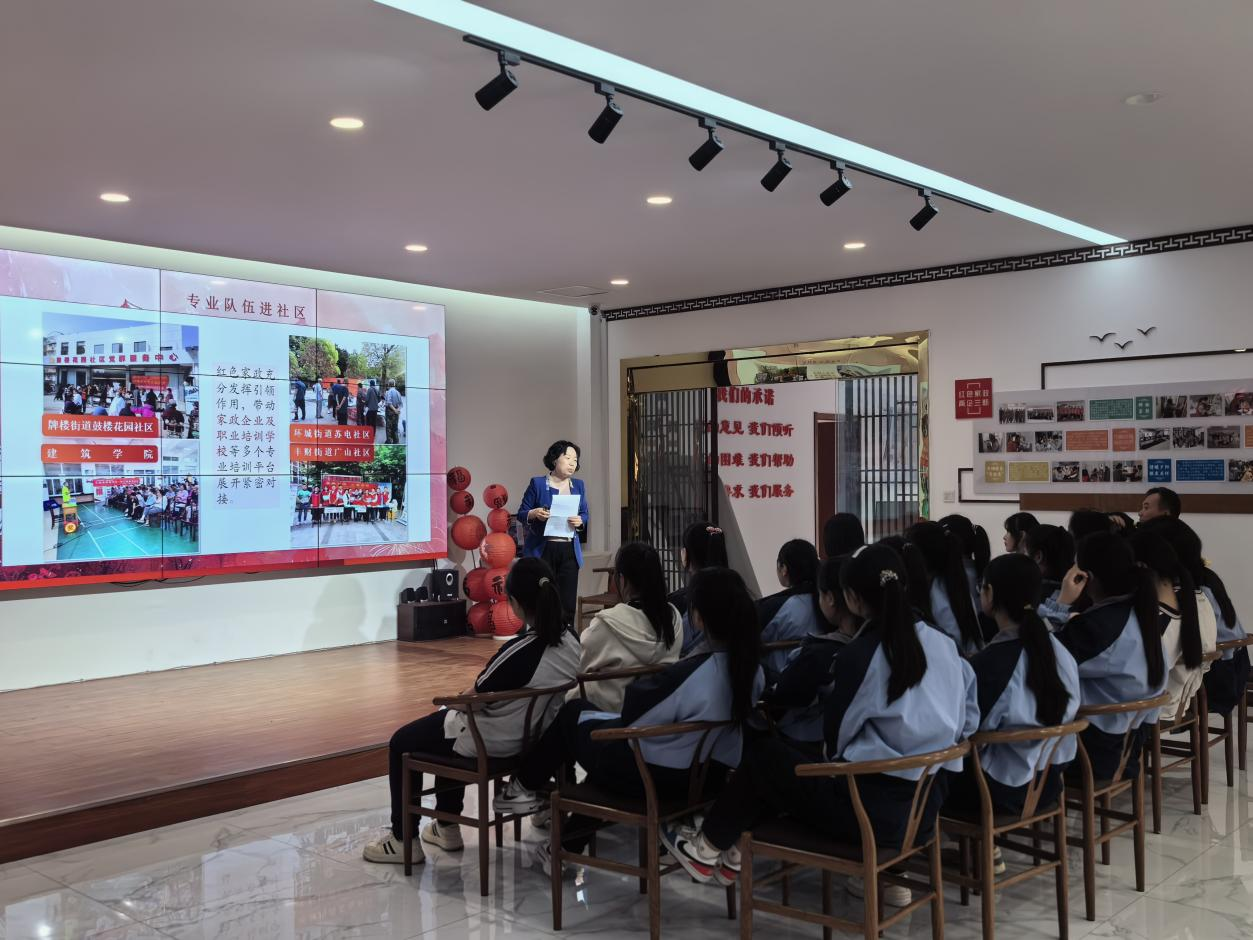 日出水了啊快点使劲动态图