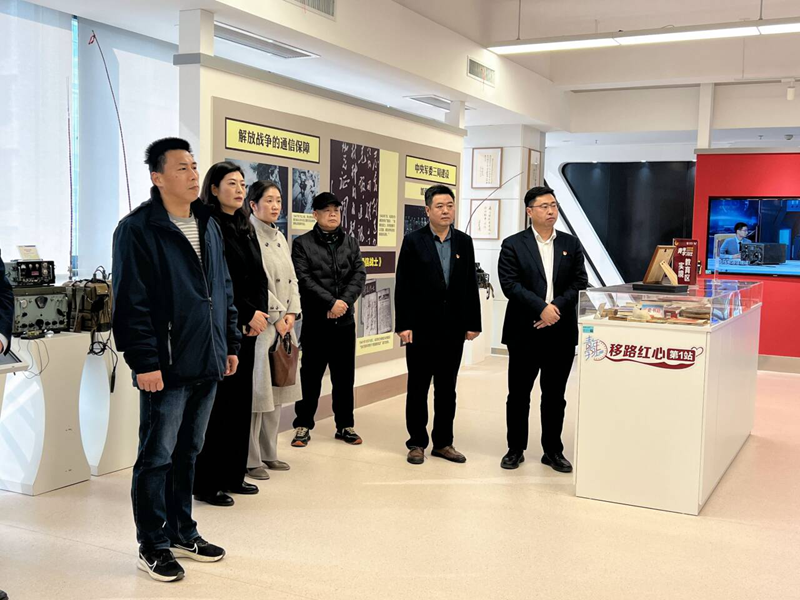 日出水了啊快点使劲动态图