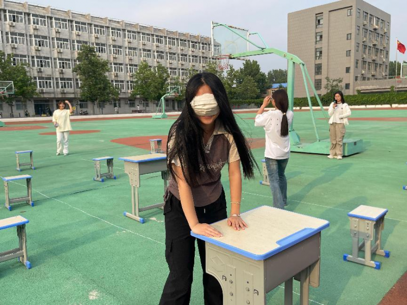 日出水了啊快点使劲动态图