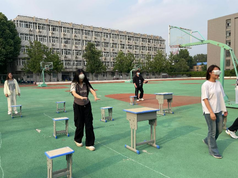 日出水了啊快点使劲动态图