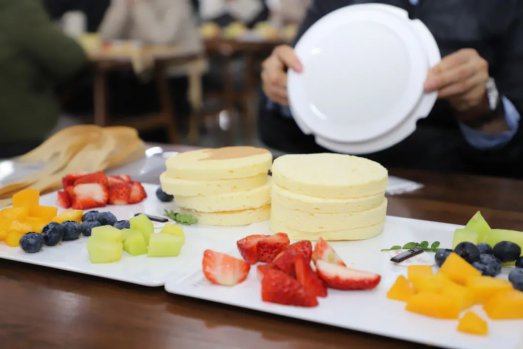 日出水了啊快点使劲动态图