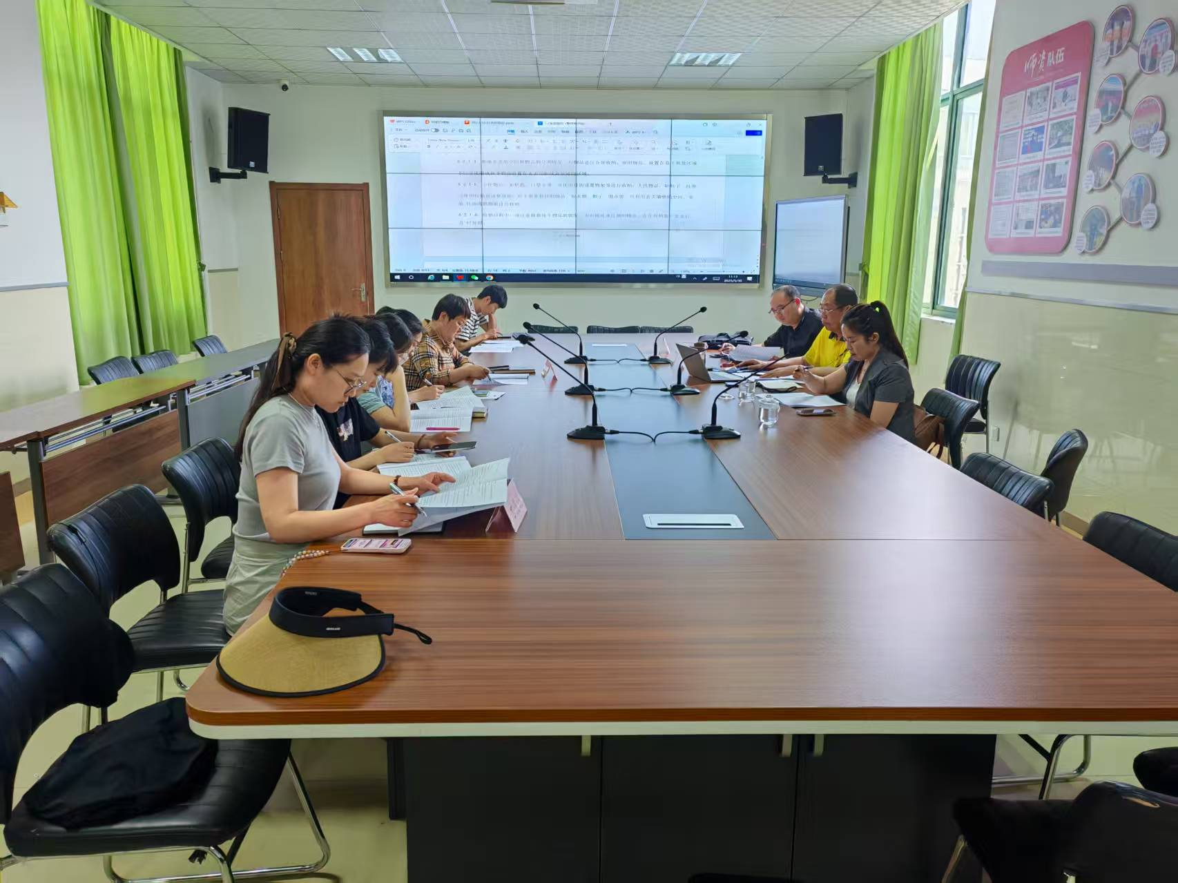 日出水了啊快点使劲动态图