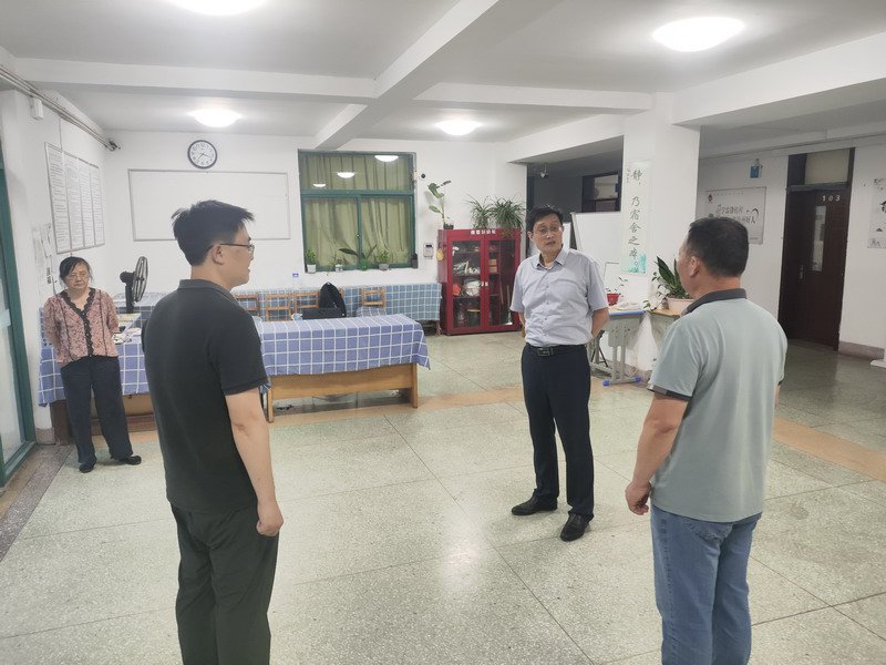 日出水了啊快点使劲动态图