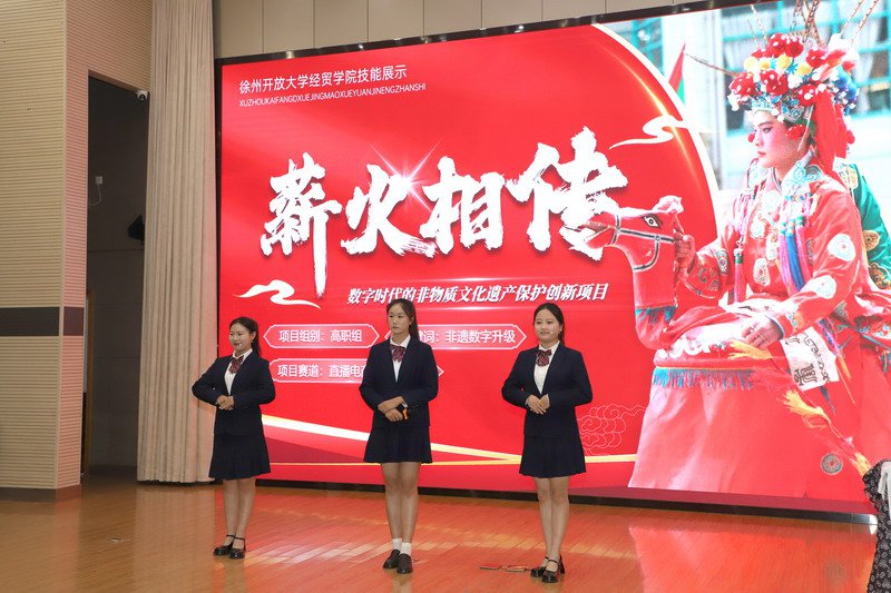 日出水了啊快点使劲动态图