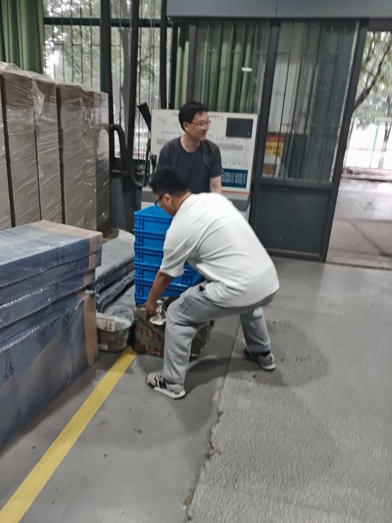 日出水了啊快点使劲动态图