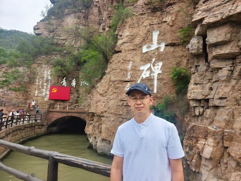 日出水了啊快点使劲动态图