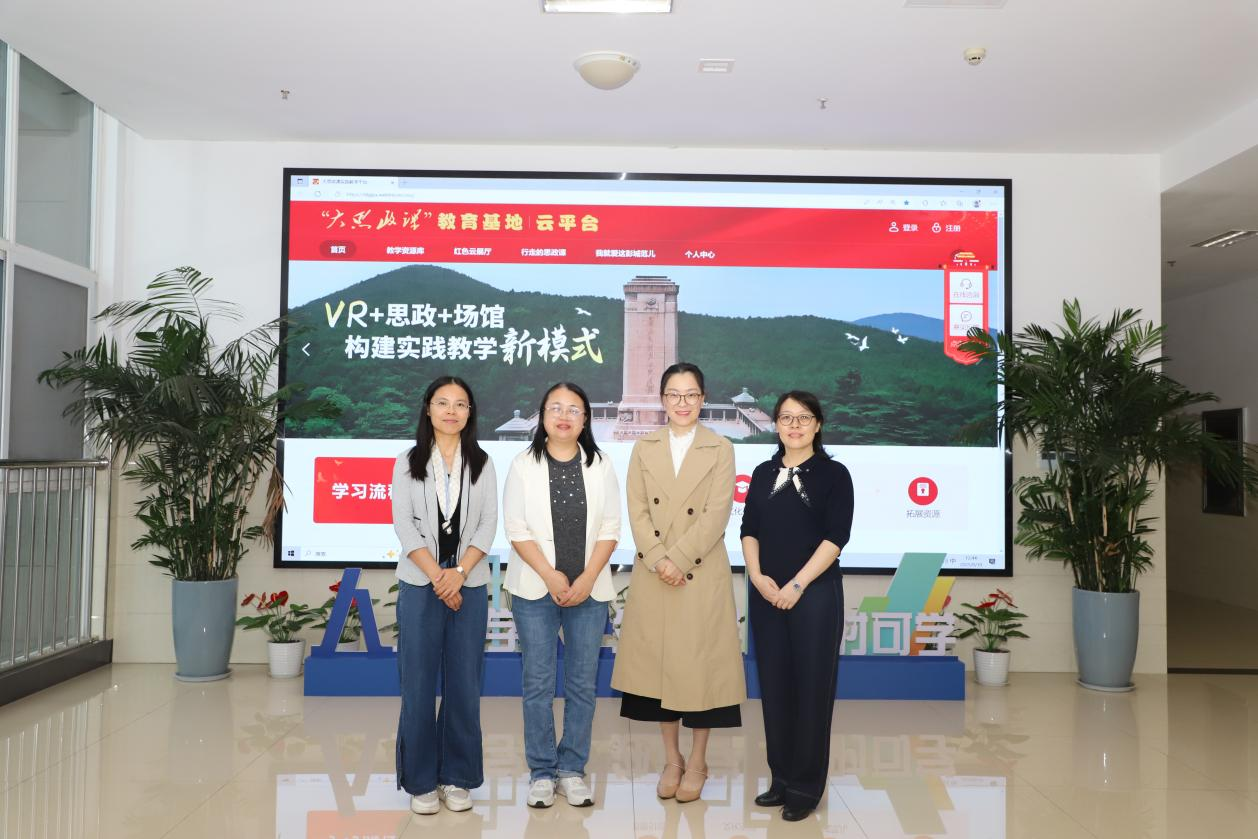 日出水了啊快点使劲动态图