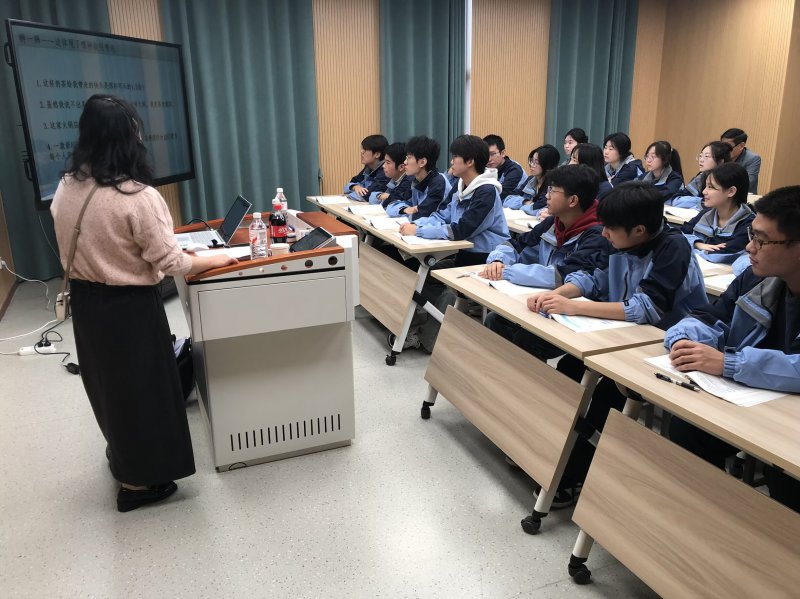 日出水了啊快点使劲动态图