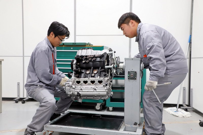 日出水了啊快点使劲动态图