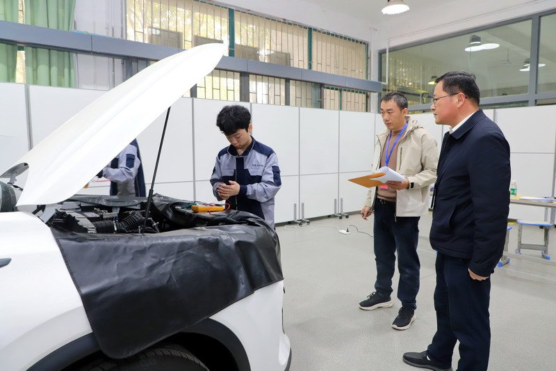 日出水了啊快点使劲动态图