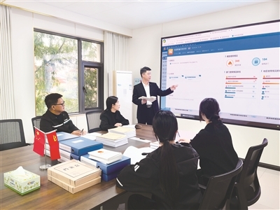 日出水了啊快点使劲动态图