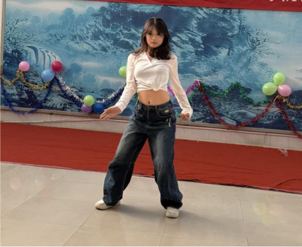 日出水了啊快点使劲动态图