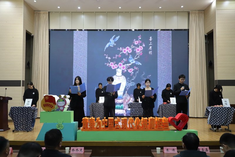 日出水了啊快点使劲动态图