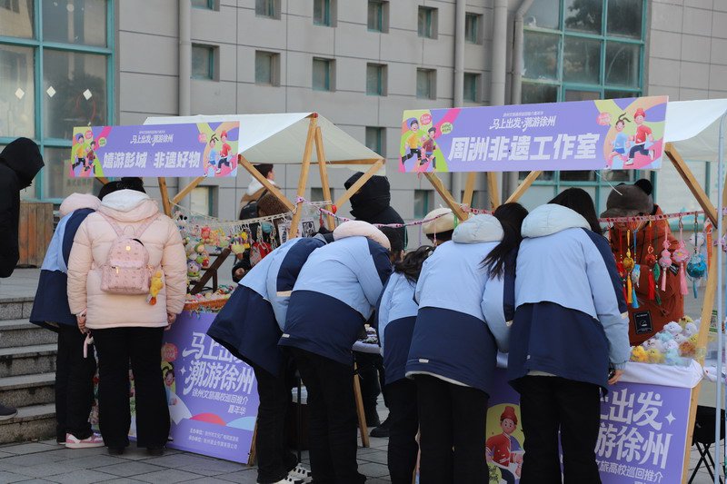 日出水了啊快点使劲动态图