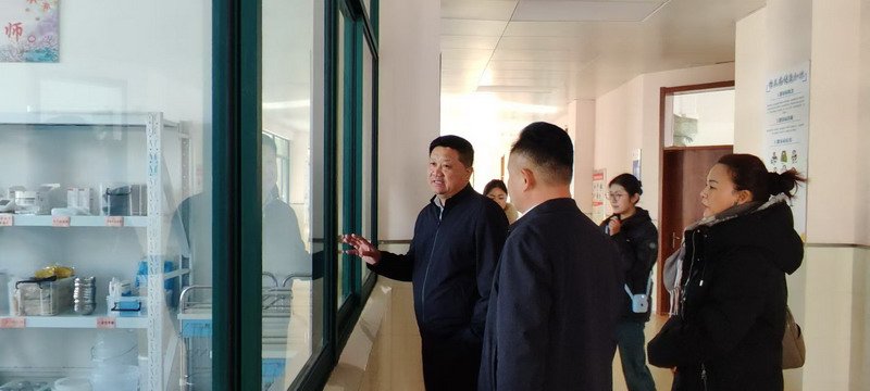 日出水了啊快点使劲动态图