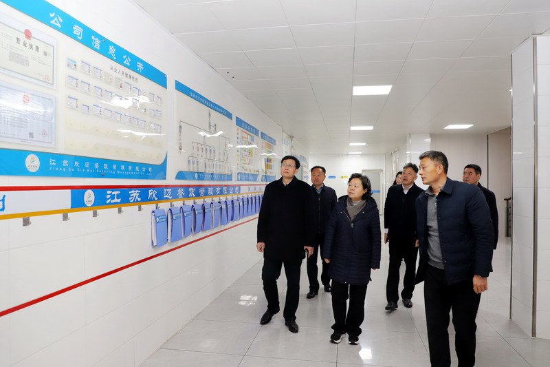 日出水了啊快点使劲动态图