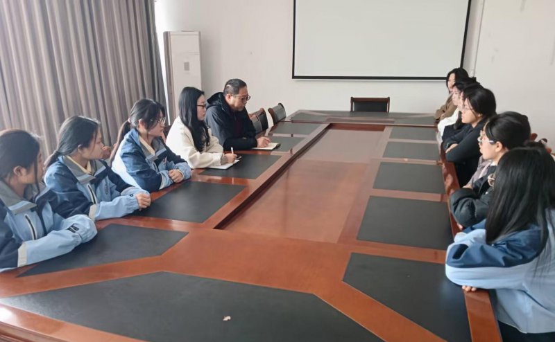 日出水了啊快点使劲动态图