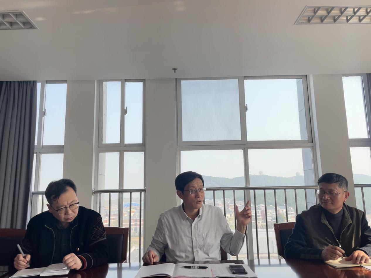 日出水了啊快点使劲动态图