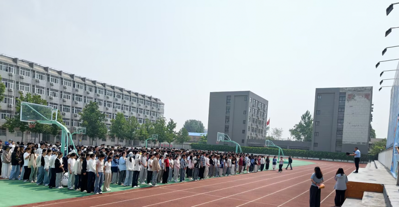 日出水了啊快点使劲动态图