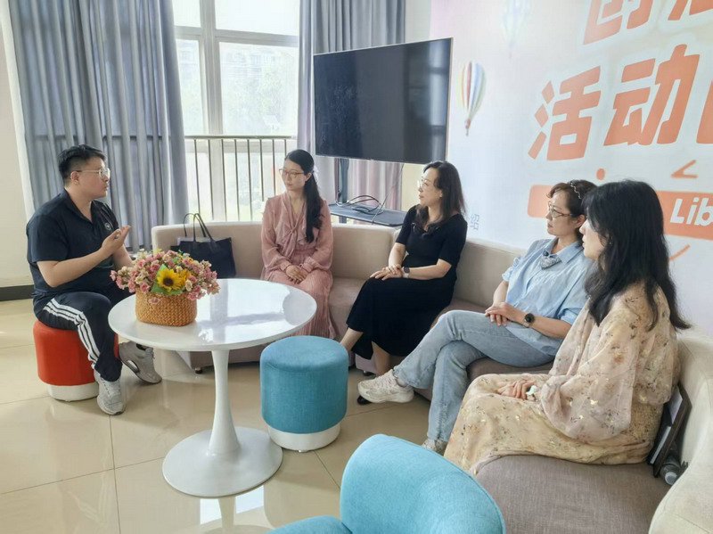 日出水了啊快点使劲动态图